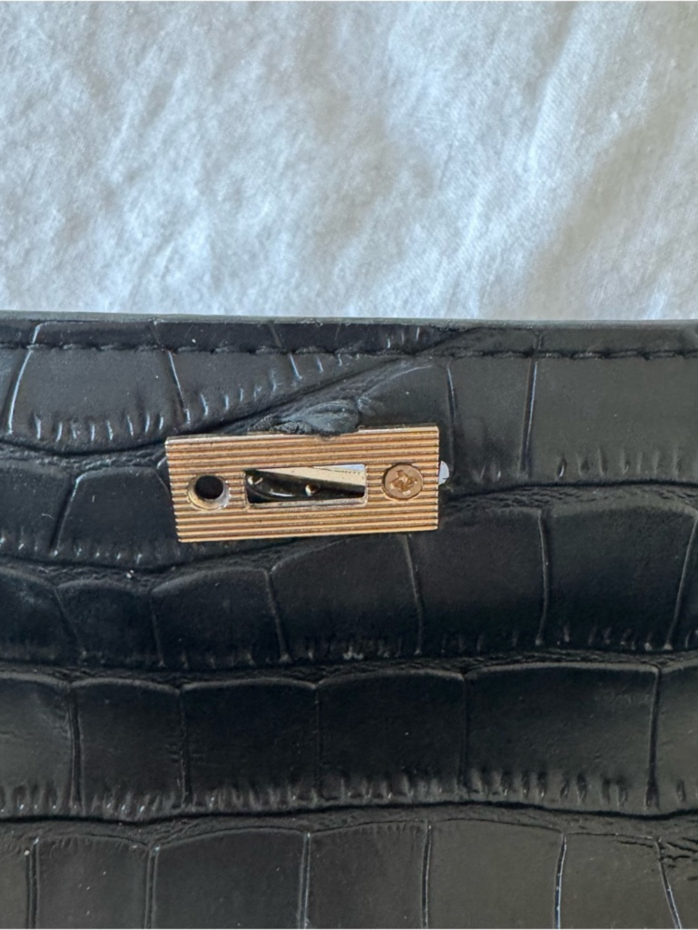 Stassi x Missguided | Black Croc Embossed Mini Top Handle Crossbody Bag - Picture 5 of 7